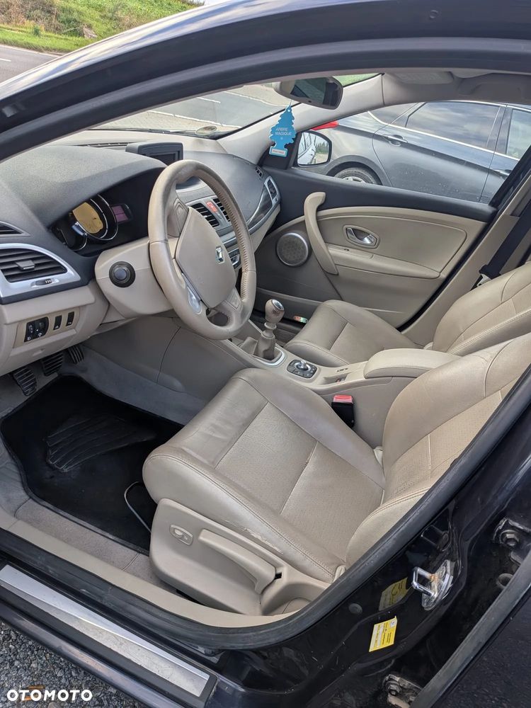 Renault Megane dCi 160 FAP GT - 26