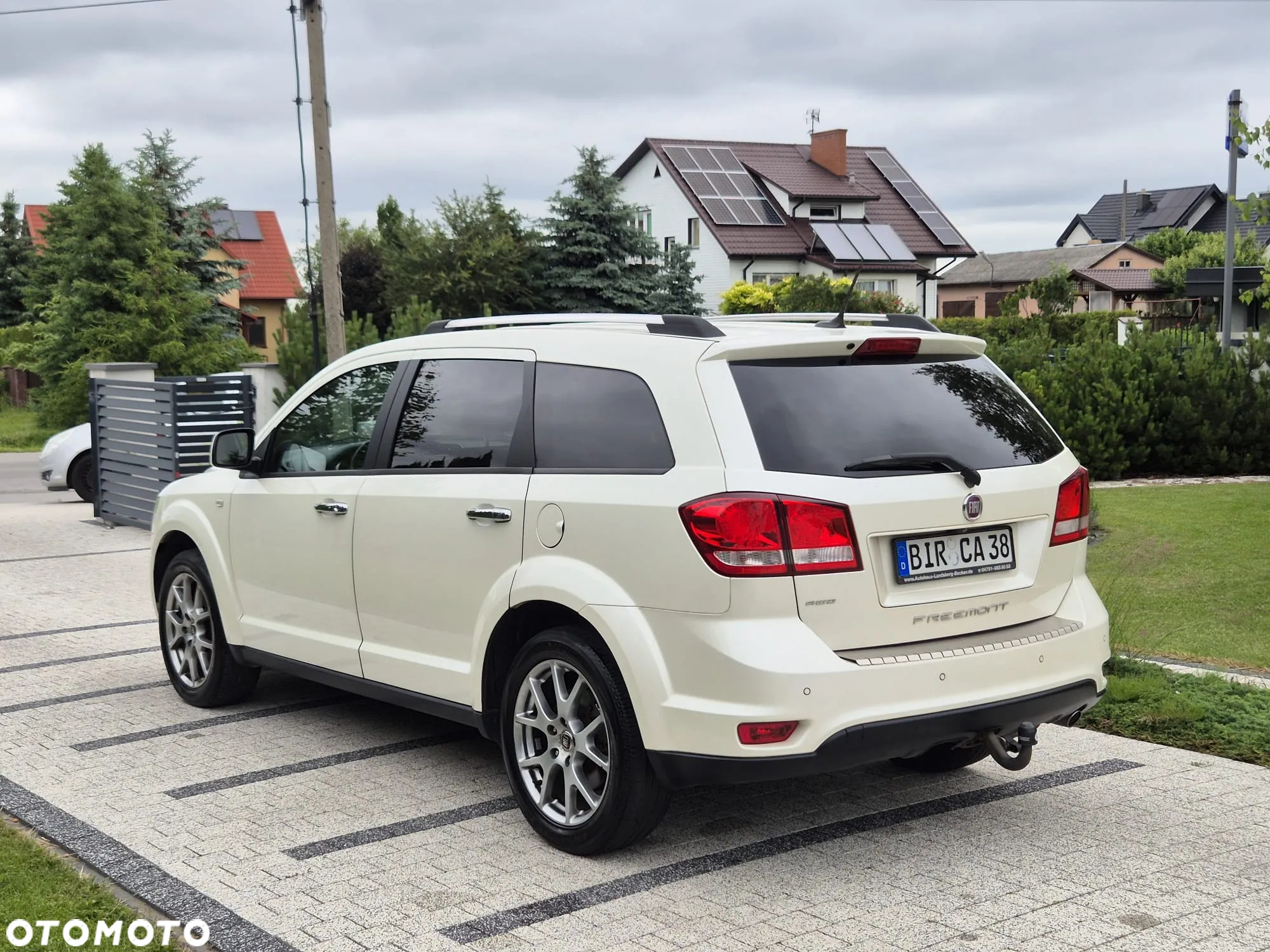 Fiat Freemont 2.0 Multijet 16V DPF Automatik Allrad Lounge - 3