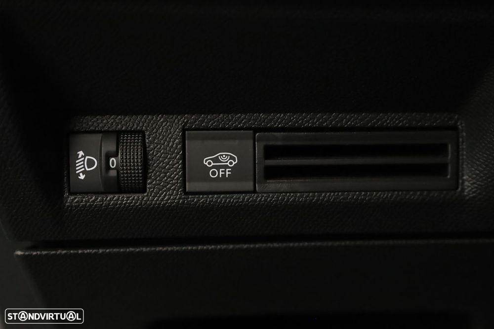 Peugeot 5008 1.2 Hybrid Allure e-DCS6 - 19
