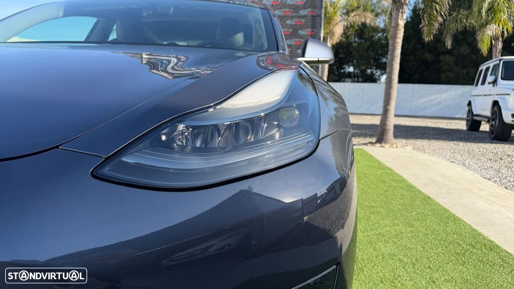 Tesla Model 3 Long-Range Dual Motor AWD - 16