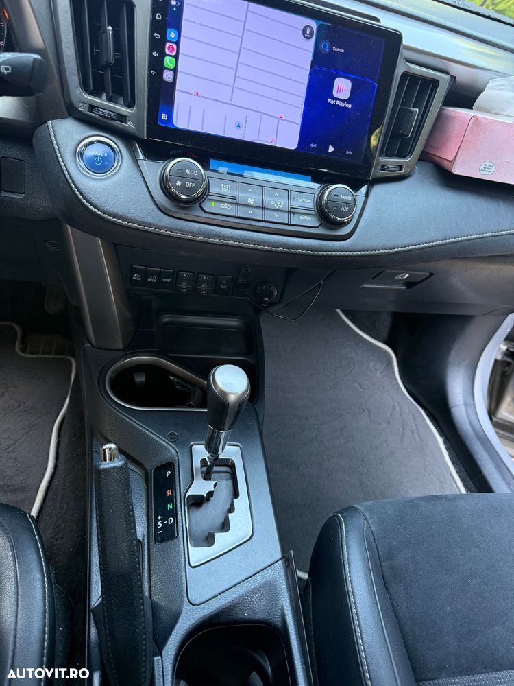 Toyota RAV4 - 14