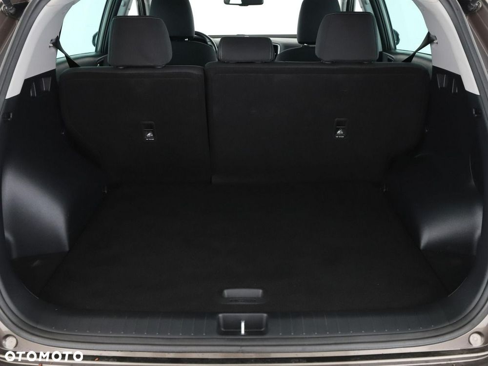 Kia Sportage 1.6 GDI 2WD Attract - 21