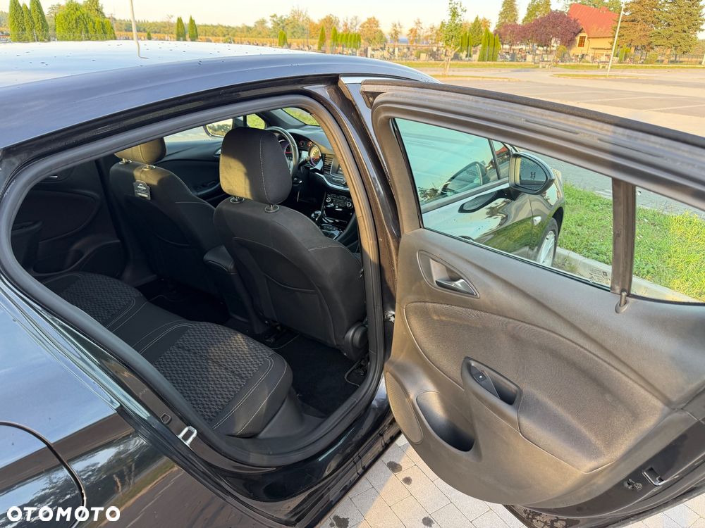 Opel Astra 1.4 Turbo Dynamic - 14