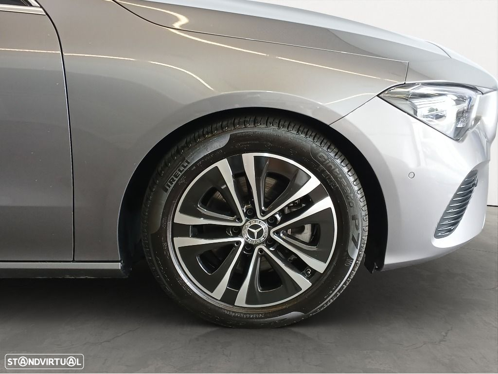 Mercedes-Benz CLA 180 d Shooting Brake Progressive Aut. - 6