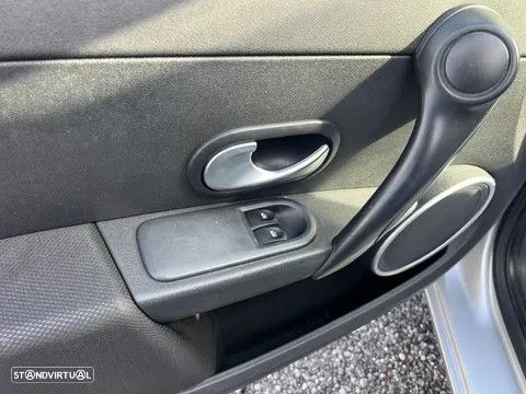 Renault Clio 1.2 16V Dynamique - 25