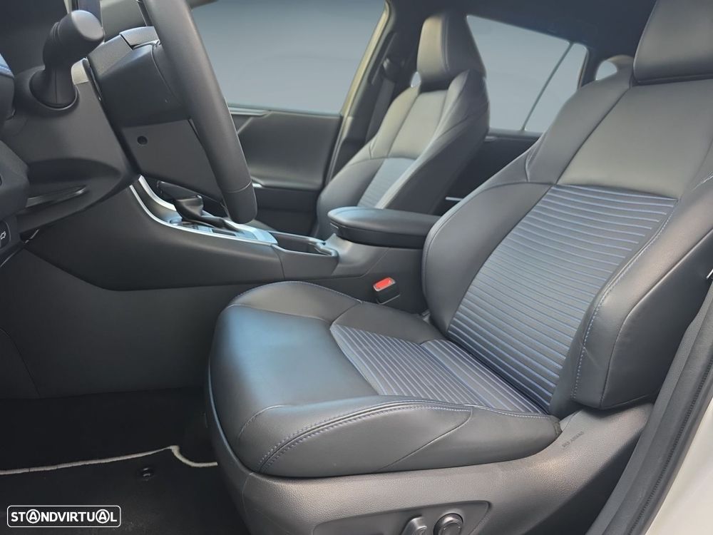 Toyota RAV4 - 19