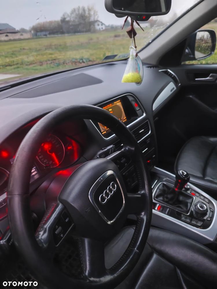 Audi Q5 2.0 TDI Quattro - 8
