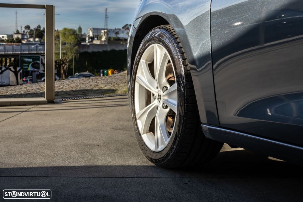 SEAT Leon ST 2.0 TDI FR DSG - 9