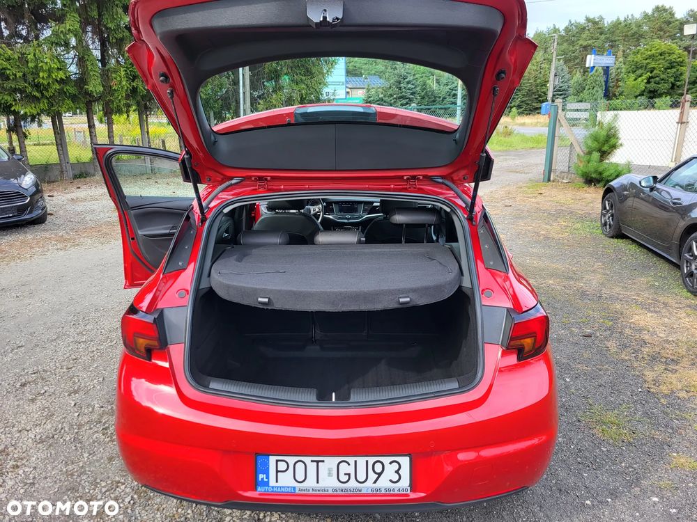 Opel Astra 1.2 Turbo Elegance - 11