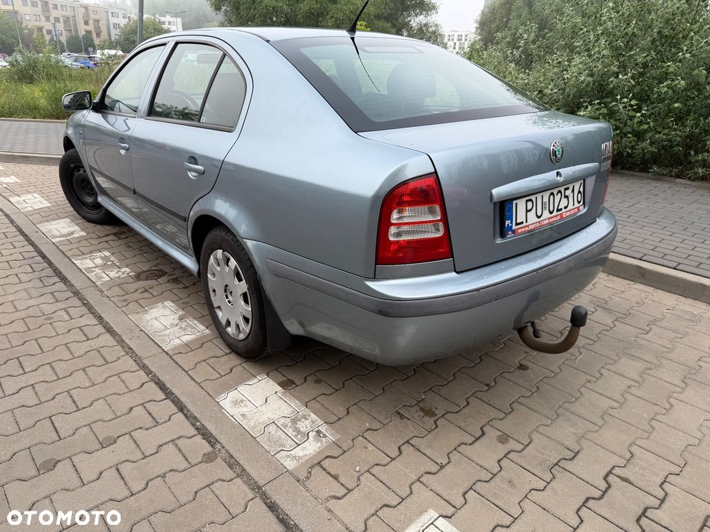 Skoda Octavia 1.6 Ice - 4