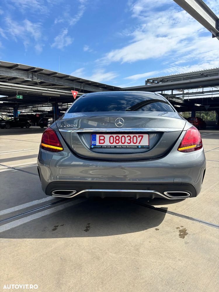 Mercedes-Benz C 200 d T 9G-TRONIC - 2