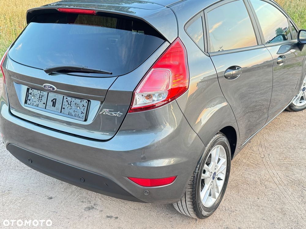 Ford Fiesta - 15