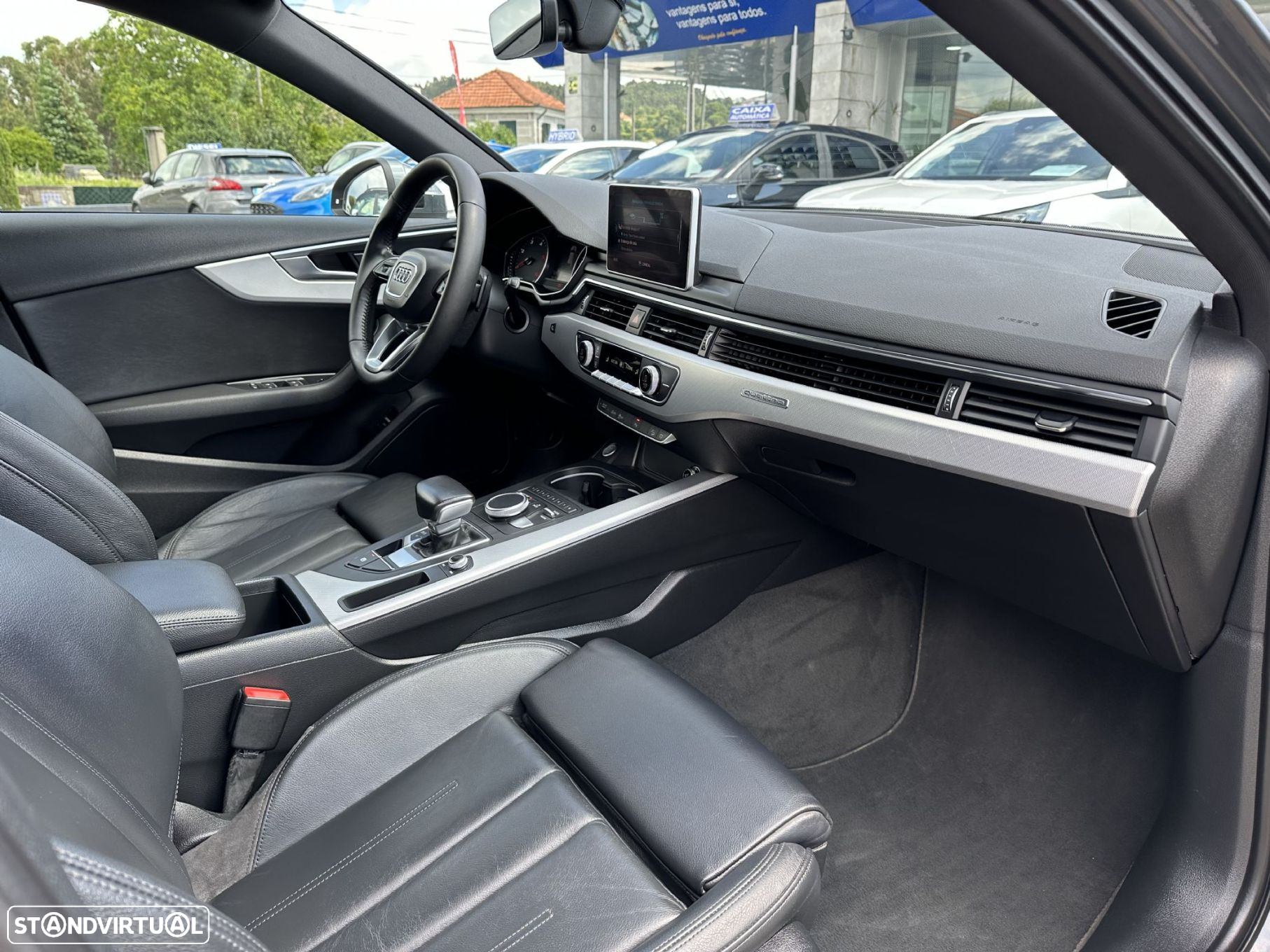 Audi A4 Allroad 2.0 TDi quattro S tronic - 31
