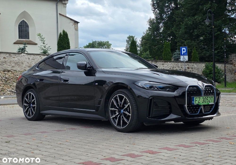 BMW i4 - 3
