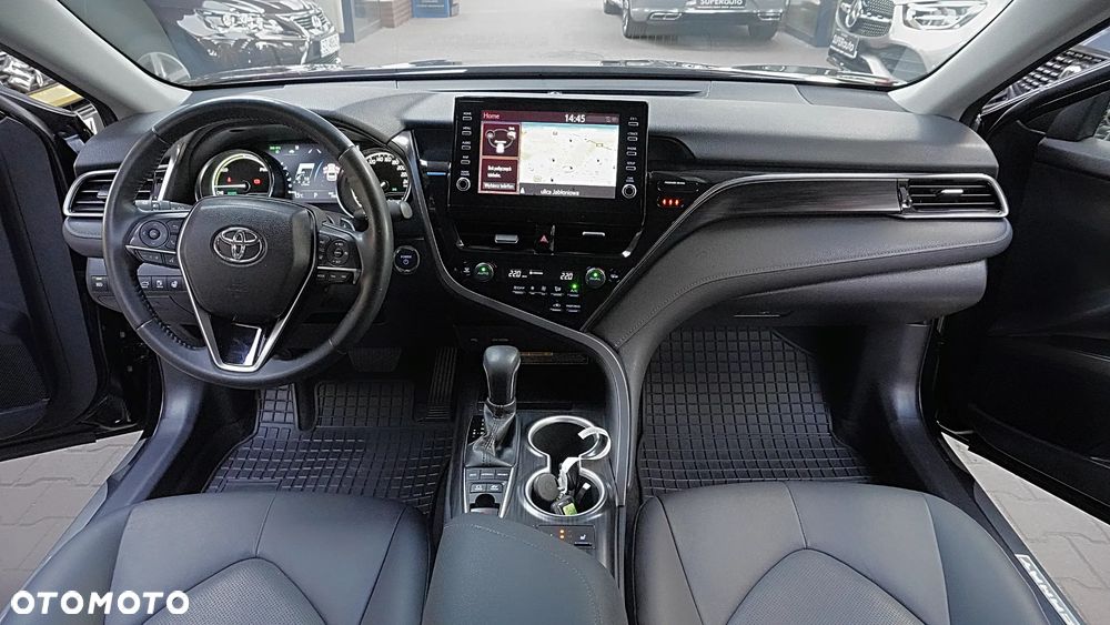 Toyota Camry 2.5 Hybrid Executive CVT - 14