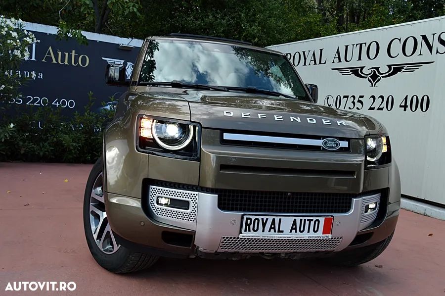 Land Rover Defender - 3