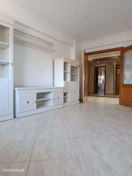 T1 para arrendar — 900 € — Quinta da Cavaleira, Sintra - Grande imagem: 4/12