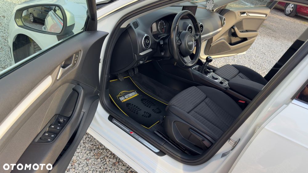 Audi A3 Sportback 2.0 TDI (clean diesel) S line Sportpaket - 29