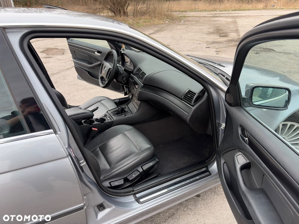 BMW Seria 3 320d Edition Exclusive - 11