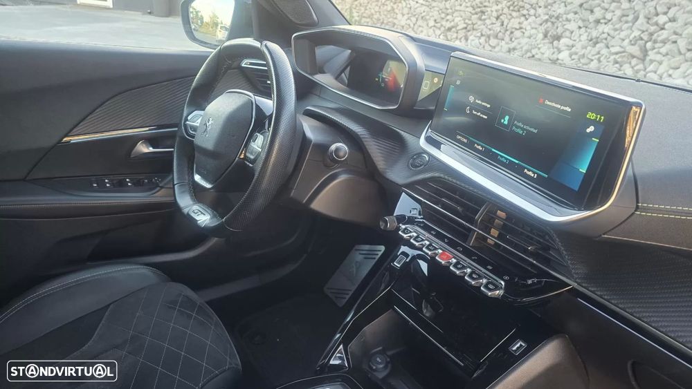 Peugeot e-2008 GT Pack - 17