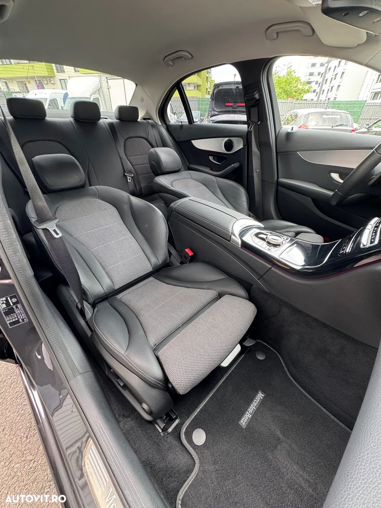 Mercedes-Benz C 220 d 4Matic 9G-TRONIC Avantgarde - 12