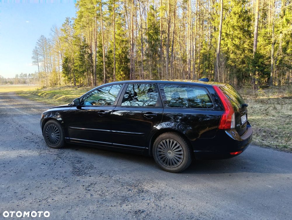 Volvo V50 D2 - 4