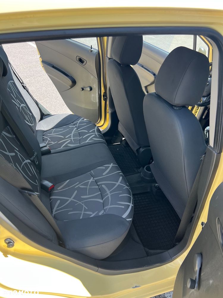 Chevrolet Spark - 14