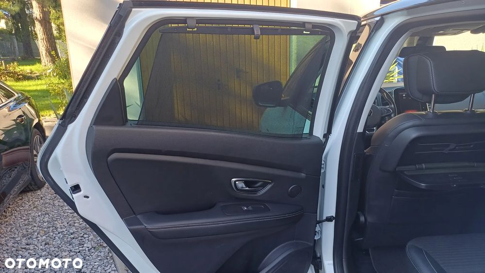 Renault Scenic ENERGY dCi 130 Start & Stop Euro 6 Bose Edition - 19