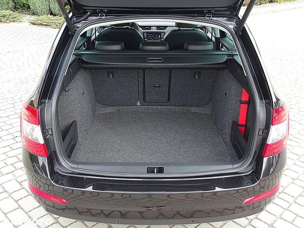 Skoda Octavia 2.0 TDI Style - 27
