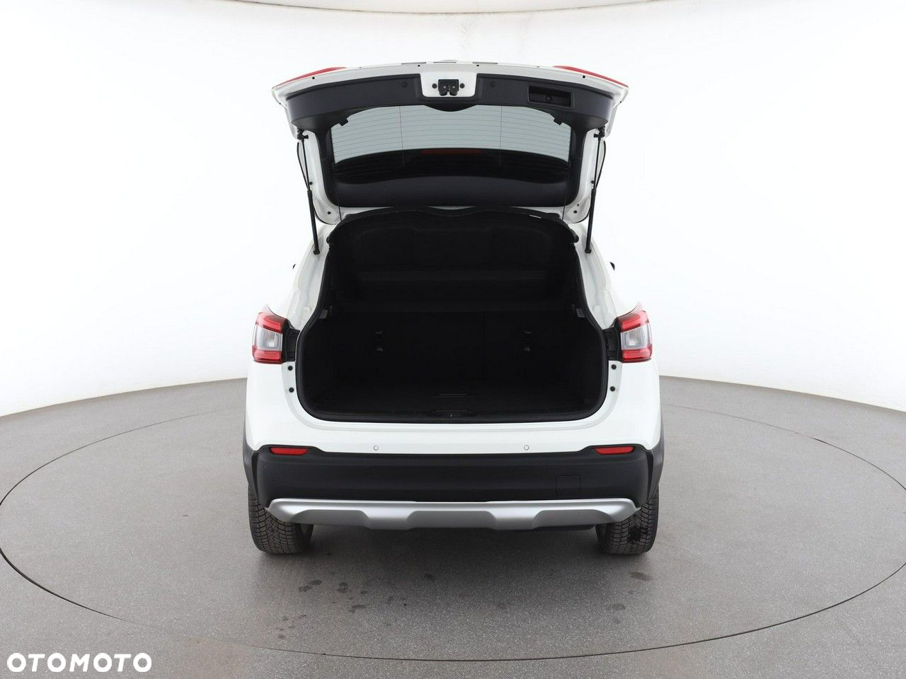 Nissan Qashqai 1.7 dCi N-Connecta - 19