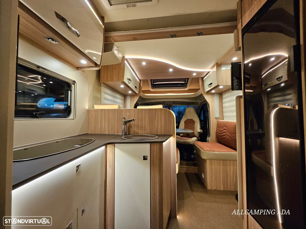 Burstner Delfin CAMA FRANCESA + BASCULANTE - 42
