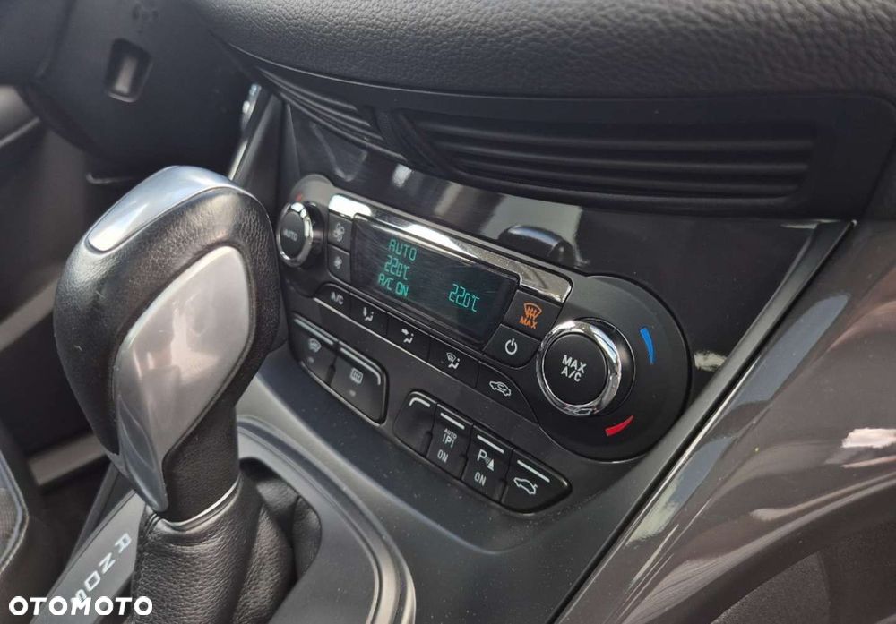 Ford Kuga - 15
