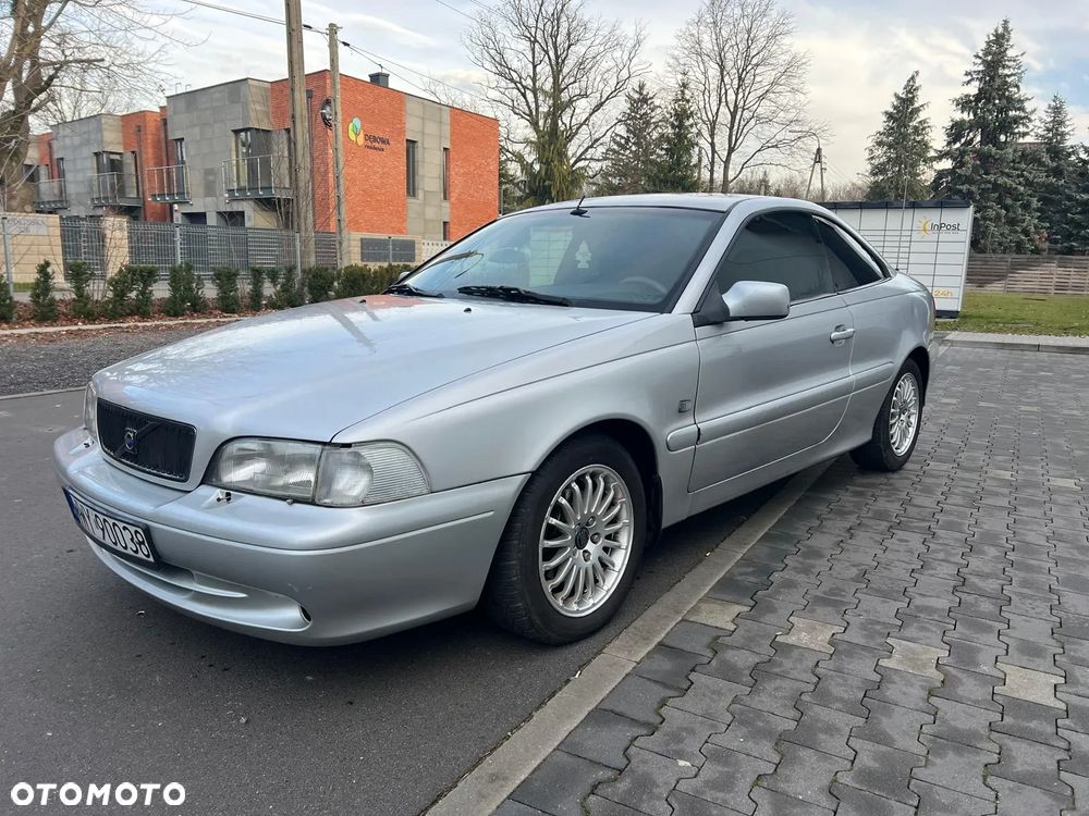 Volvo C70 2.0T - 1