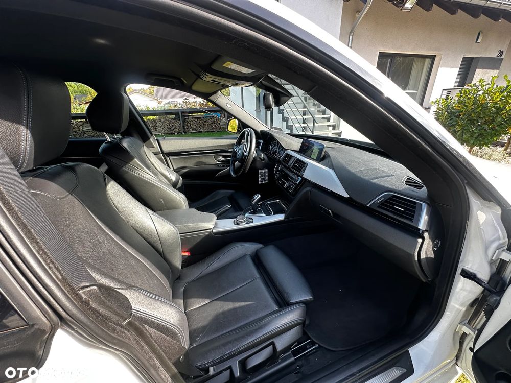 BMW Seria 3 320d xDrive Sport - 11