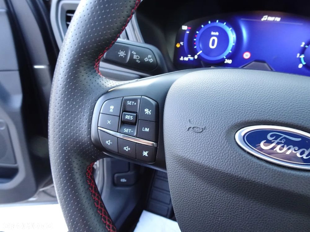 Ford Kuga 1.5 EcoBoost FWD ST-Line - 23