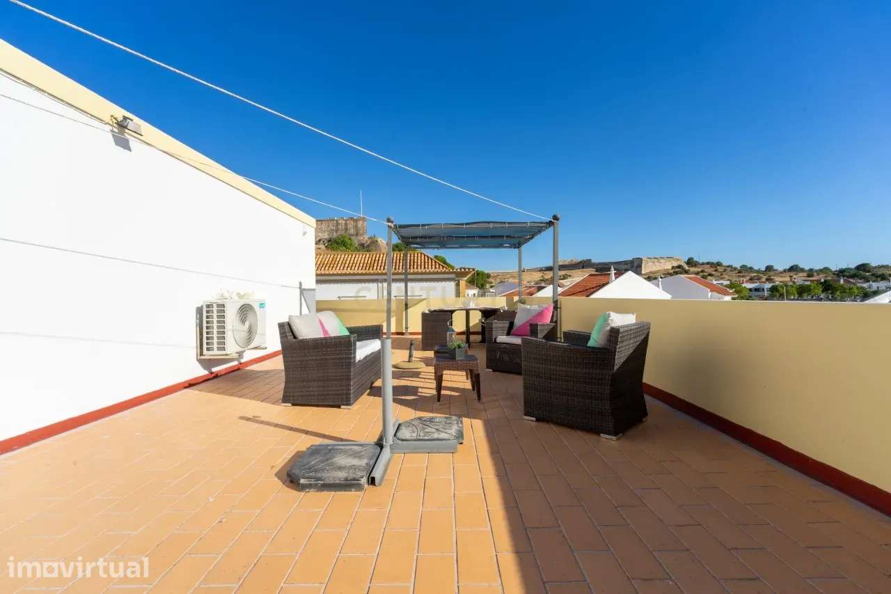 T2 com terraço privado de 73 m², estacionamento e vista desafogada em - Grande imagem: 3/36