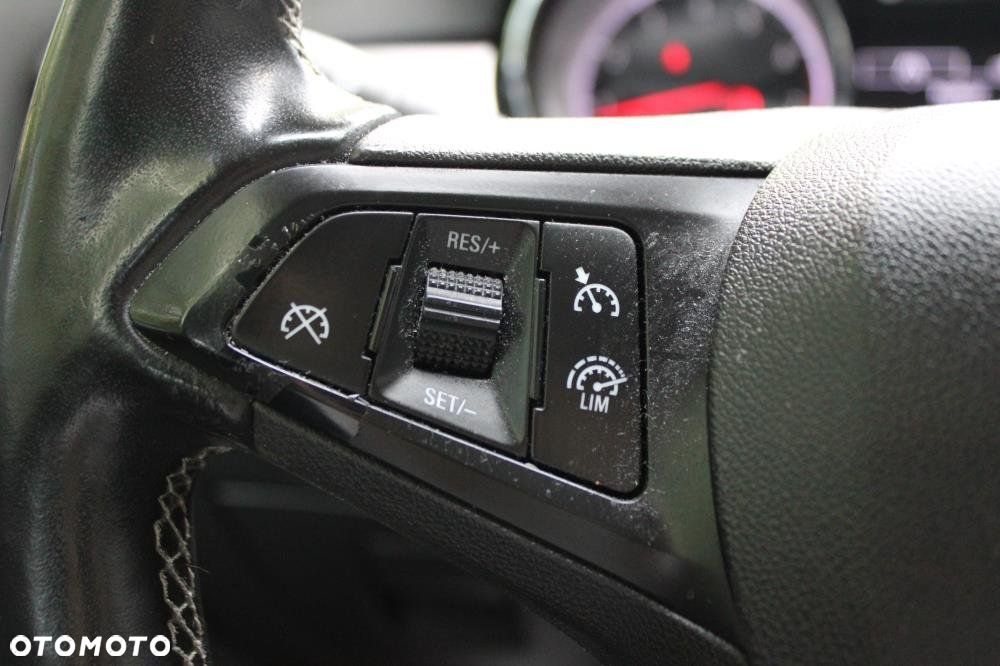 Opel Astra - 18