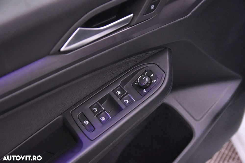 Volkswagen Golf - 14