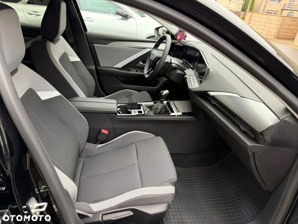 Opel Astra 1.2 Turbo Start/Stop Business Elegance - 17