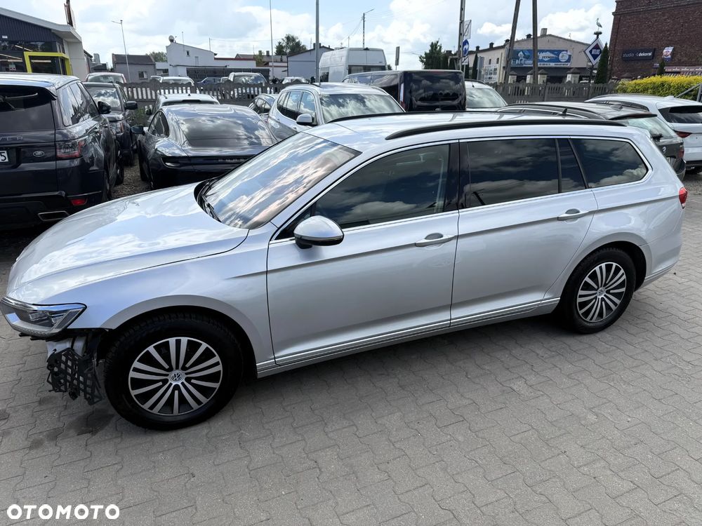 Volkswagen Passat 2.0 TDI SCR DSG Comfortline - 7