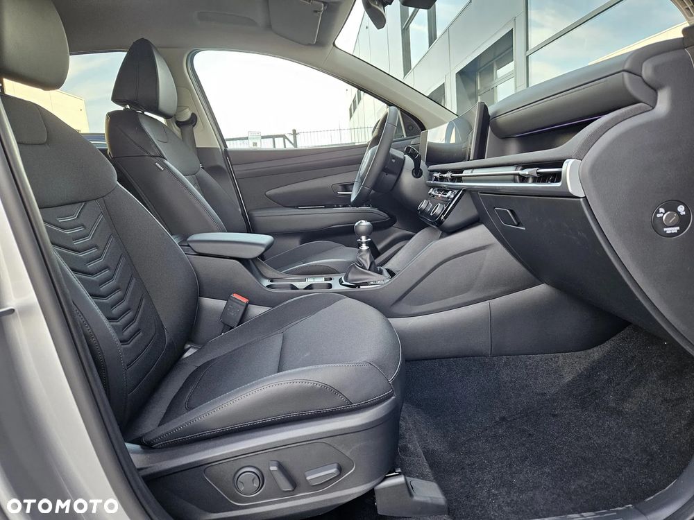 Hyundai Tucson 1.6 T-GDi Executive 2WD - 16
