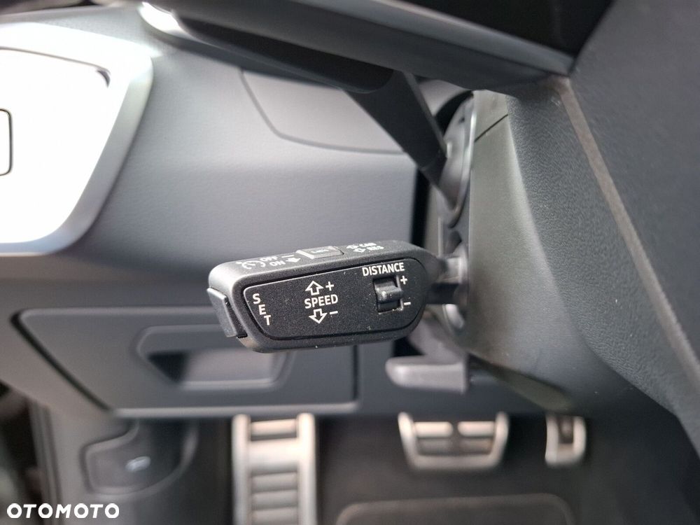Audi A6 Allroad - 30