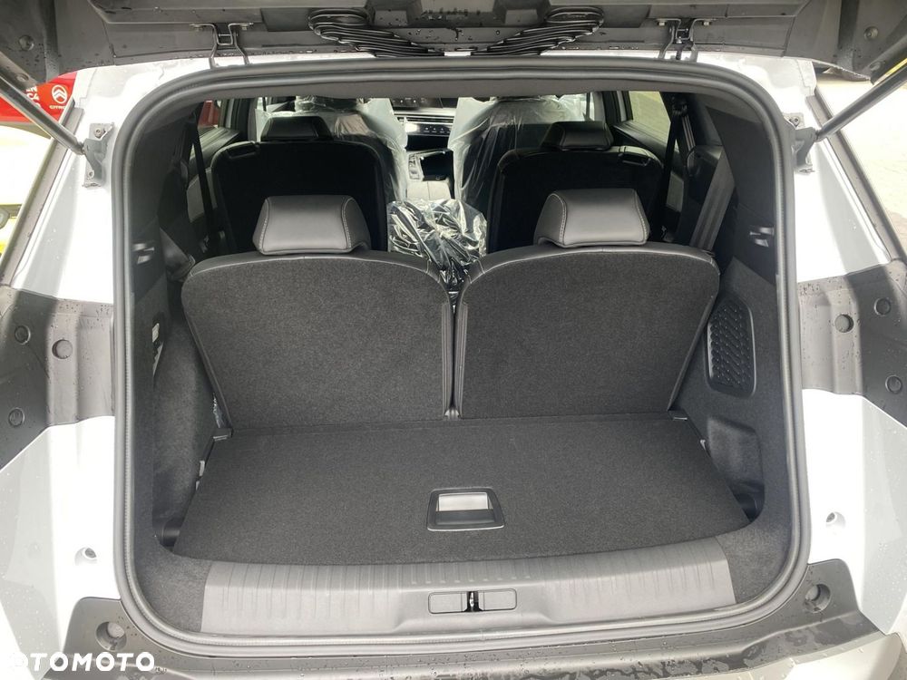 Peugeot 5008 1.2 PureTech mHEV Allure S&S e-DCS6 - 29