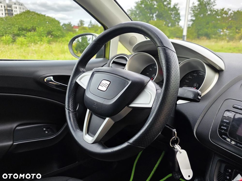 Seat Ibiza 1.6 16V Sport Edition - 20