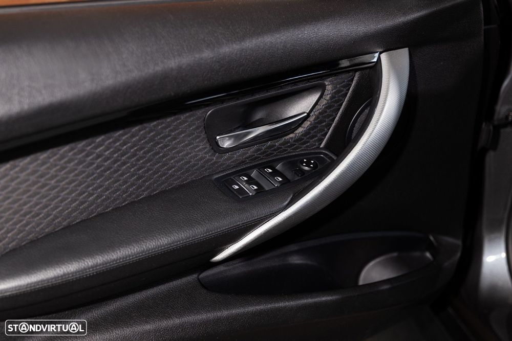 BMW 318 d Pack M Auto - 25