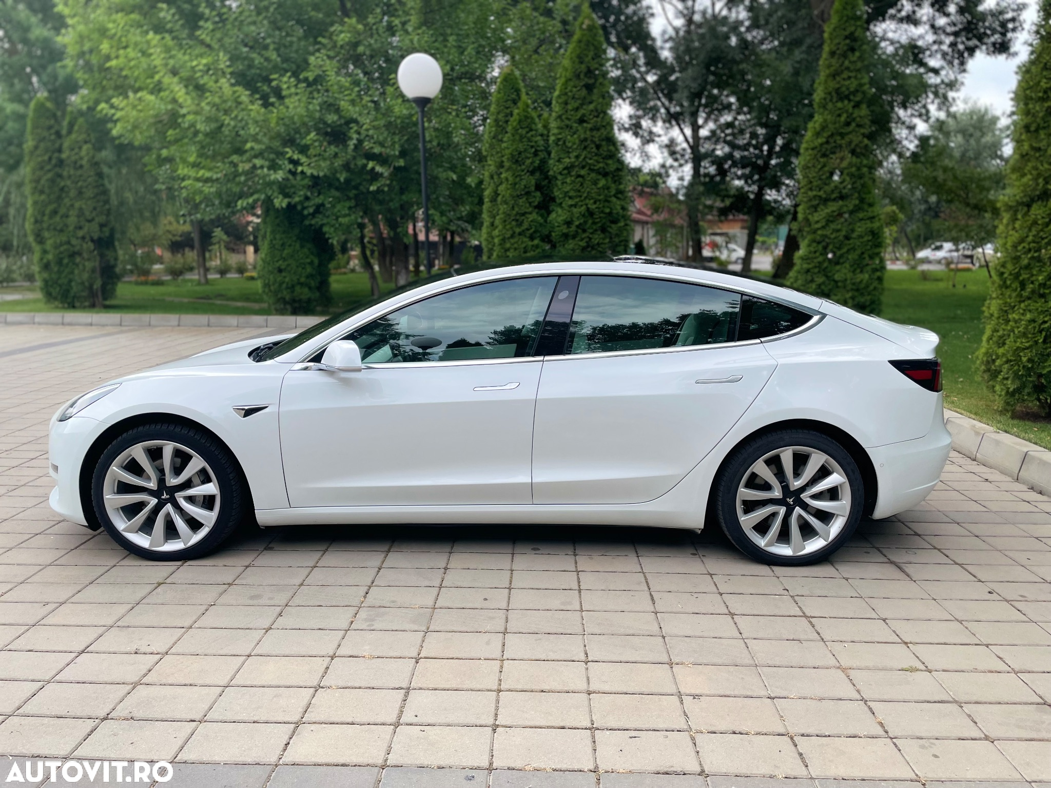 Tesla Model 3 AWD Dual Motor - 3