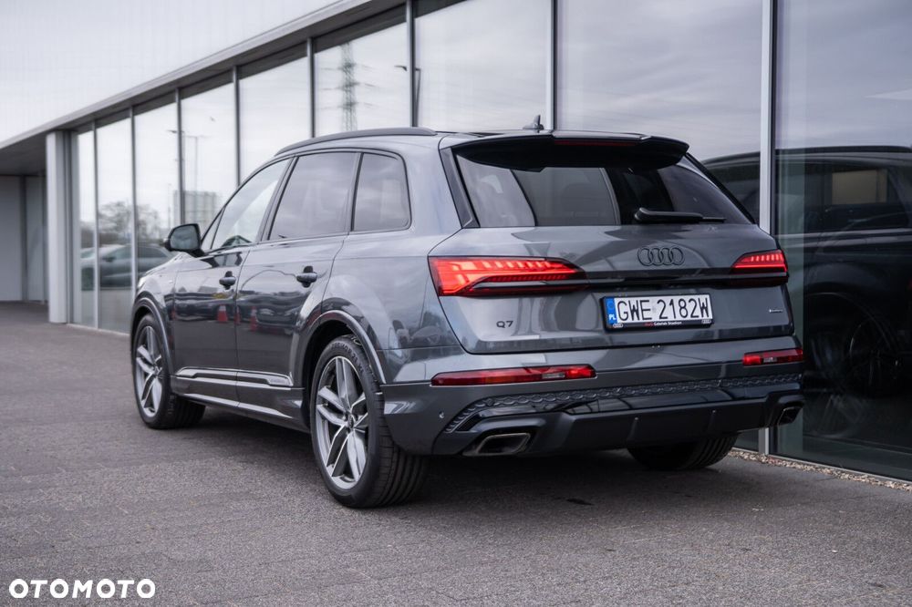 Audi Q7 - 3