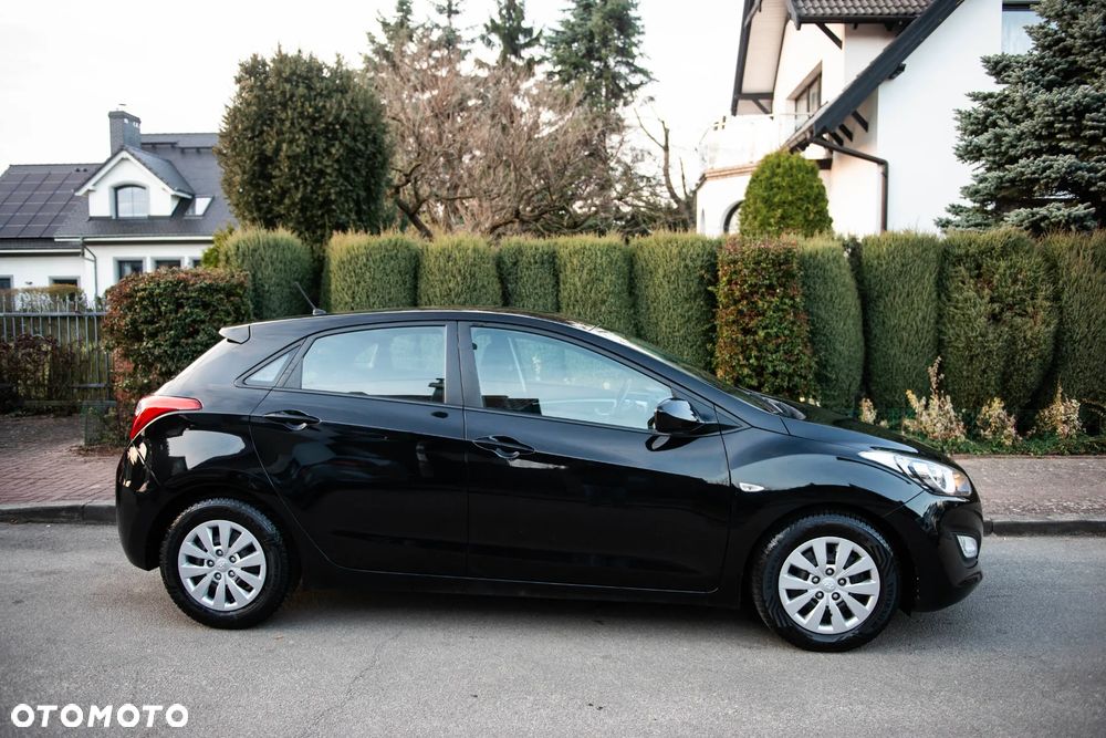 Hyundai i30 1.4 Premium - 4