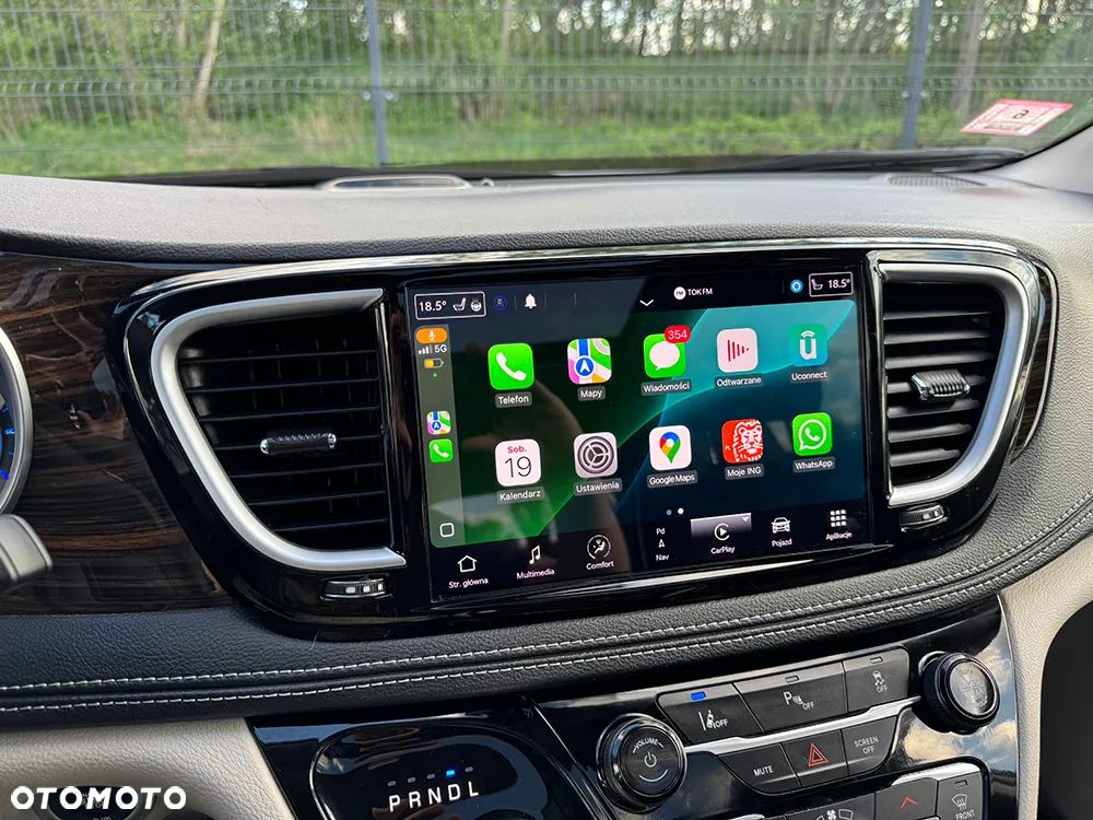 Chrysler Pacifica - 33