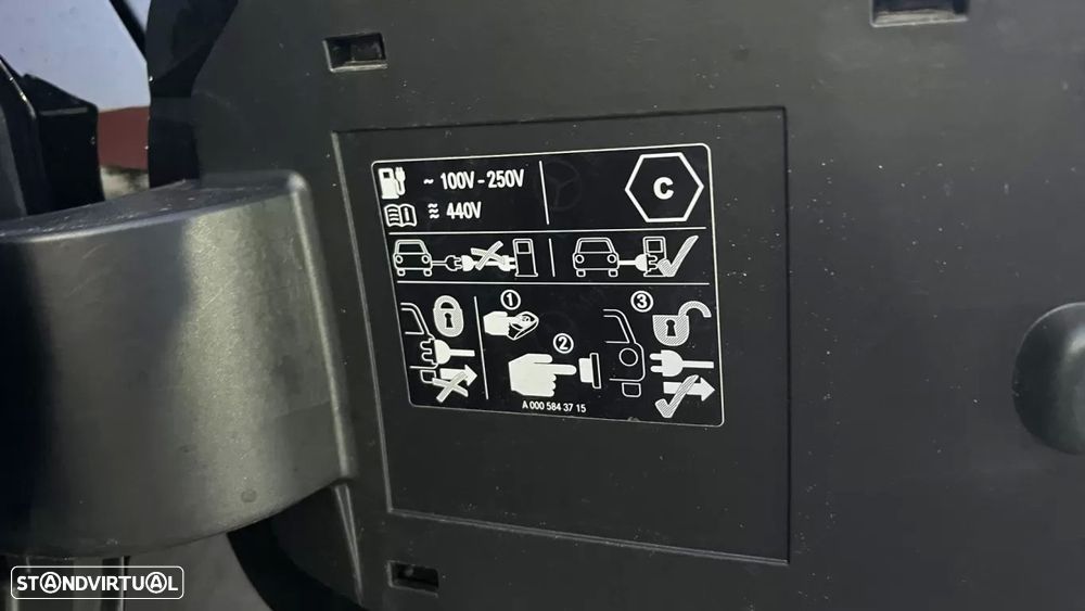 Mercedes-Benz A 250 e 8G-DCT Advanced Progressive - 38